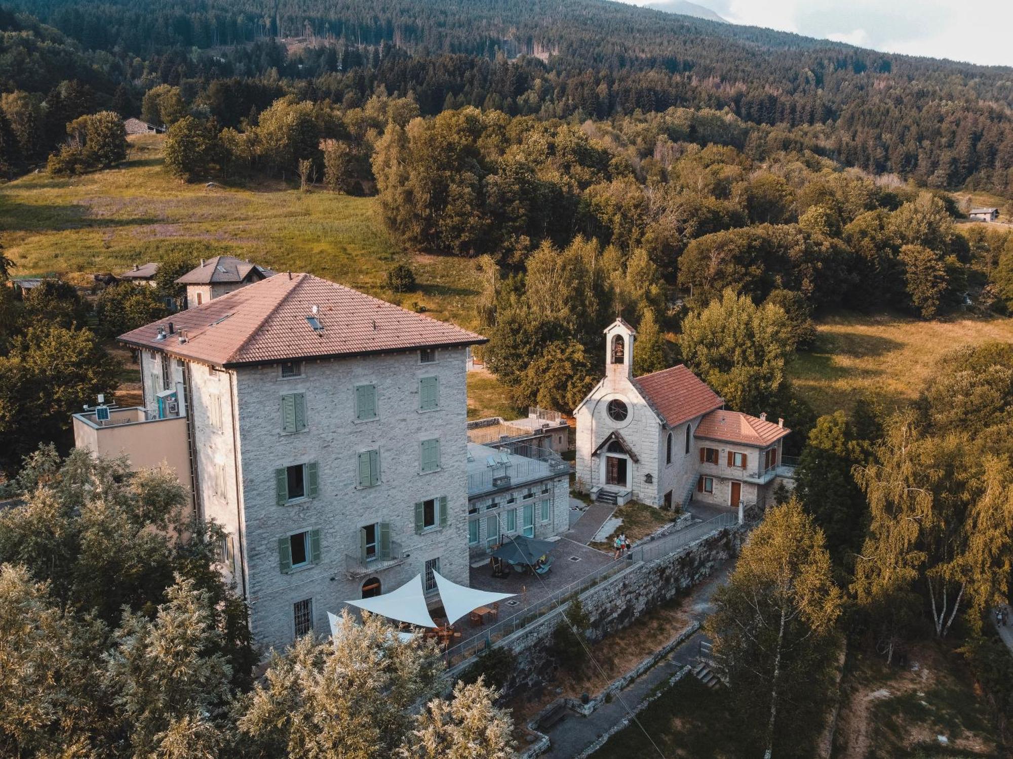 Casa Del Parco Adamello Hostel Cevo Exterior photo